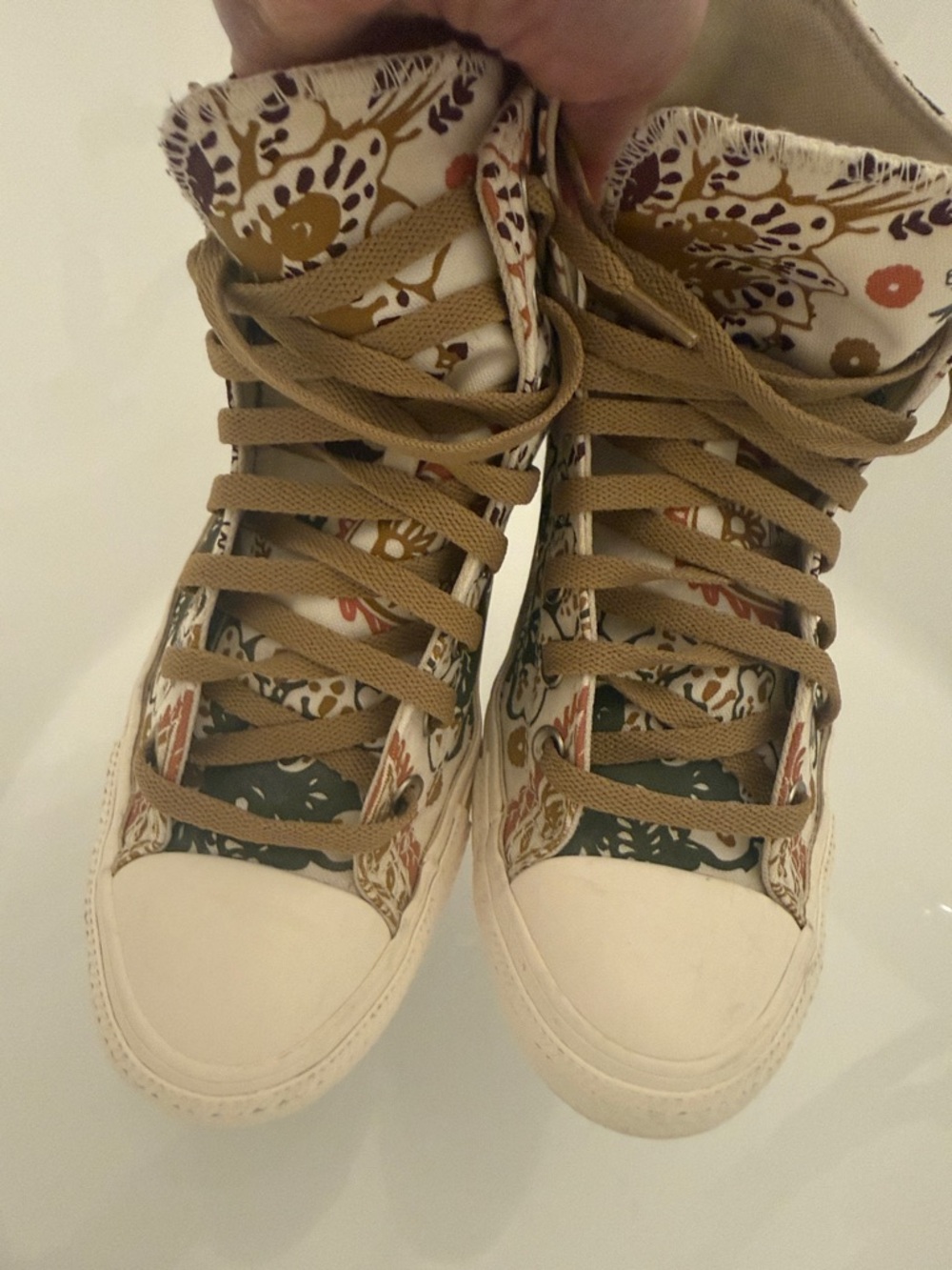 Converse Women’s Chuck Taylor All Star “Fall Florals” - Picture 8 of 8